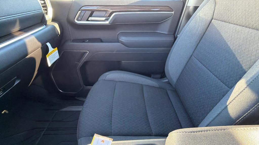 new 2025 Chevrolet Silverado 1500 car, priced at $56,020