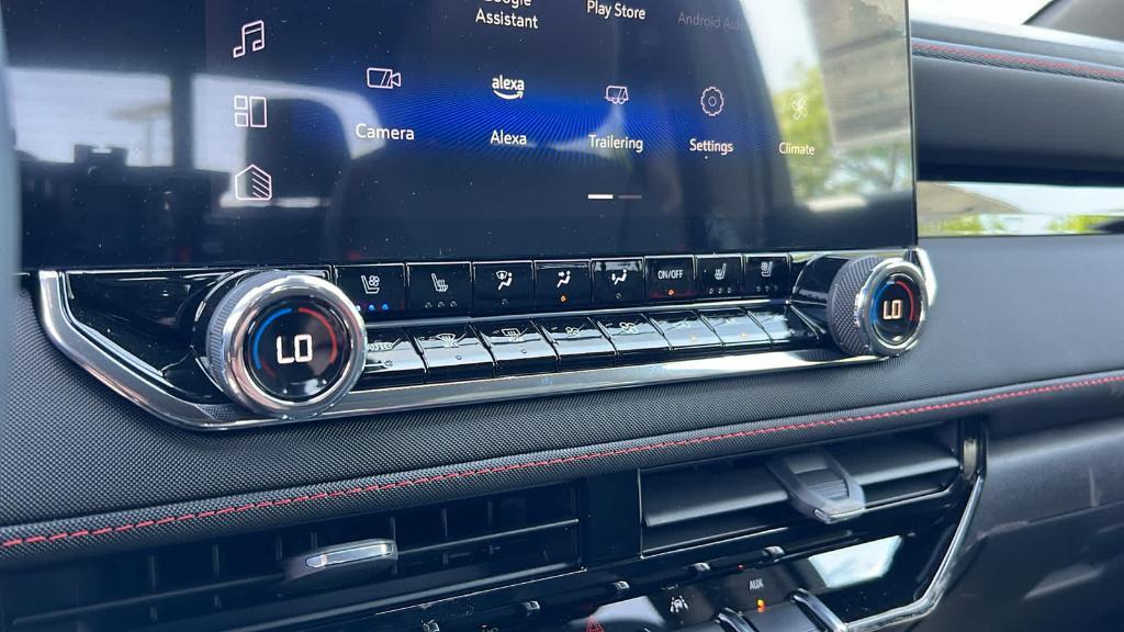 new 2025 Chevrolet Colorado car, priced at $49,810