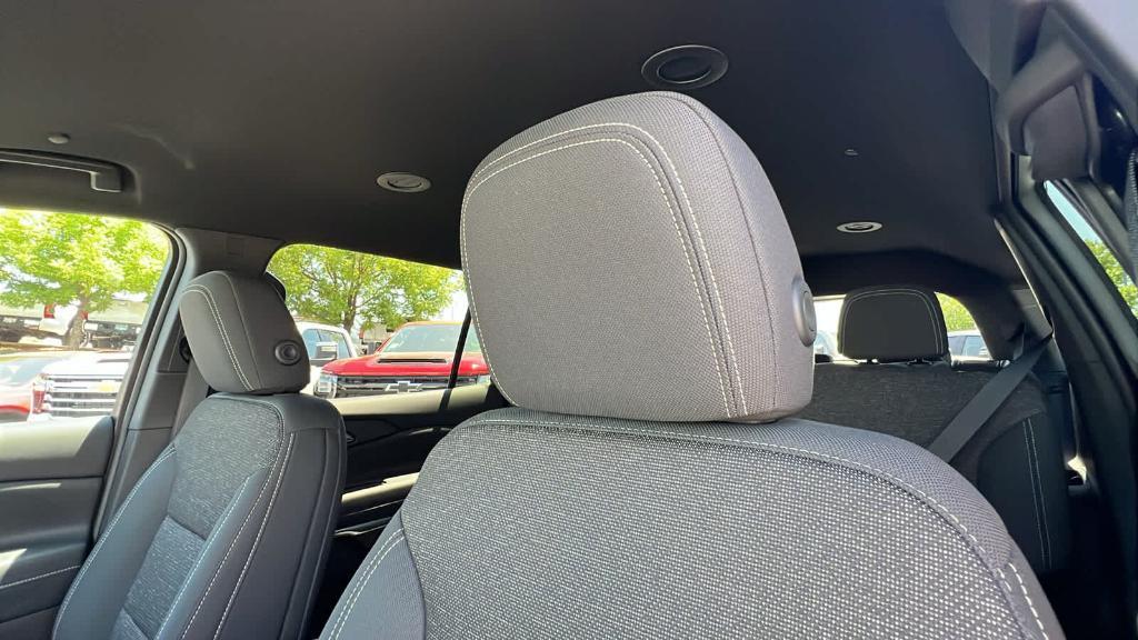 new 2025 Chevrolet Traverse car, priced at $46,995