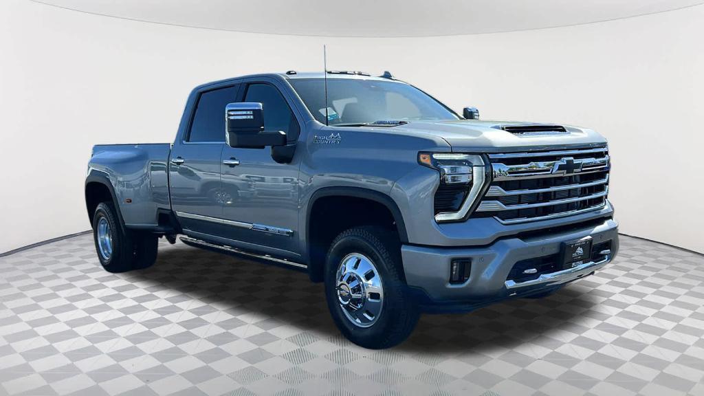 new 2025 Chevrolet Silverado 3500 car, priced at $93,395