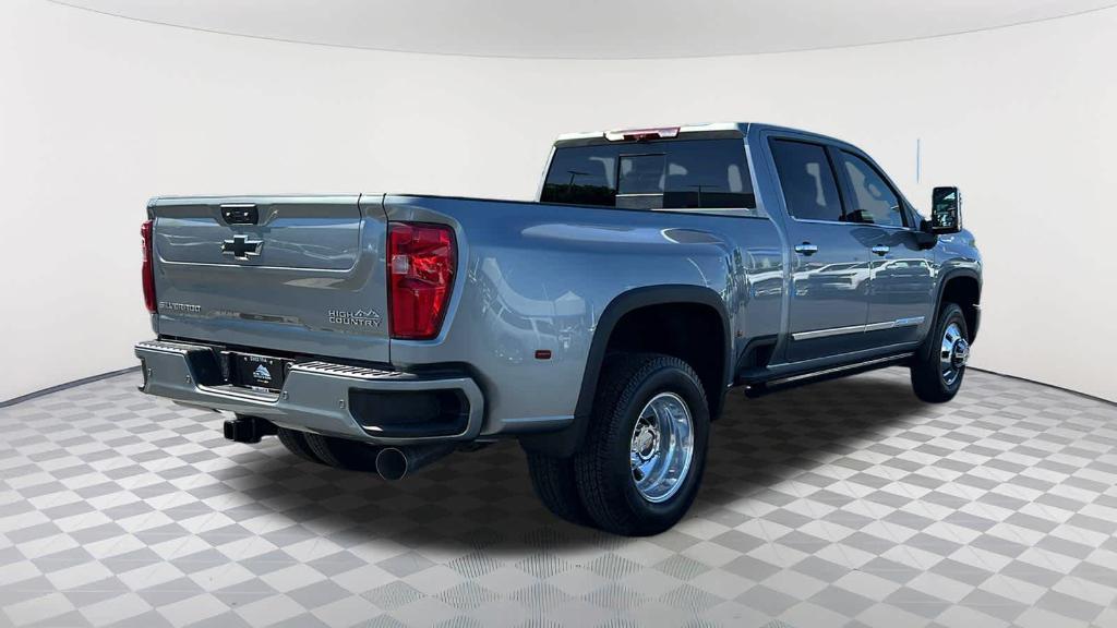 new 2025 Chevrolet Silverado 3500 car, priced at $93,395