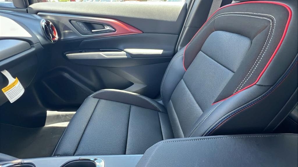 new 2025 Chevrolet Equinox EV car, priced at $46,779