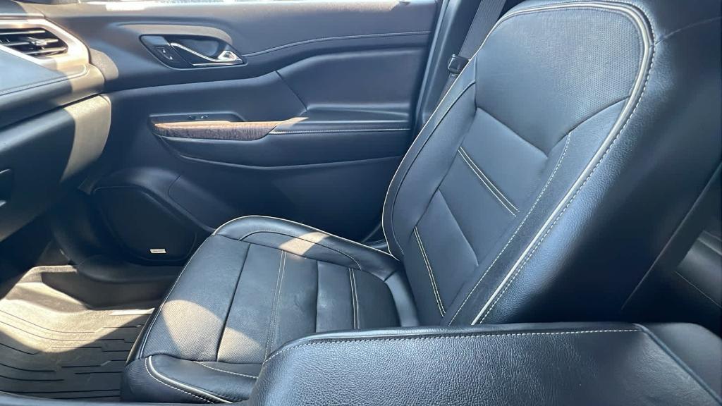 used 2020 GMC Acadia car, priced at $27,489