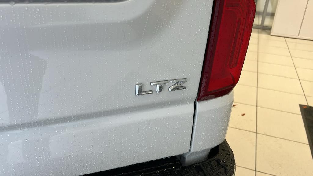 new 2025 Chevrolet Silverado 1500 car, priced at $61,335
