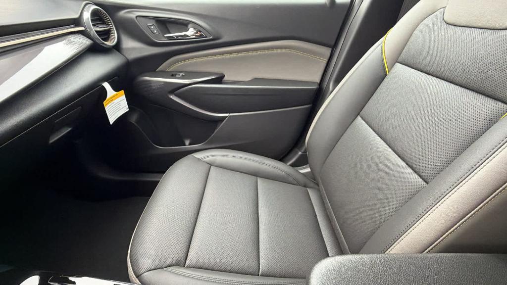 new 2026 Chevrolet Trax car, priced at $25,490