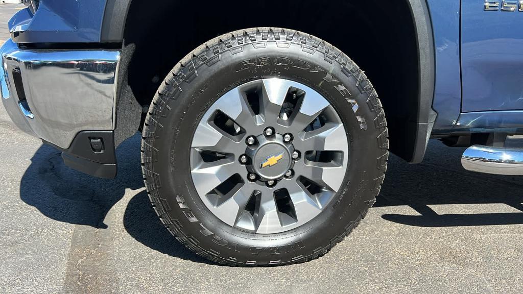 new 2025 Chevrolet Silverado 2500 car, priced at $76,870