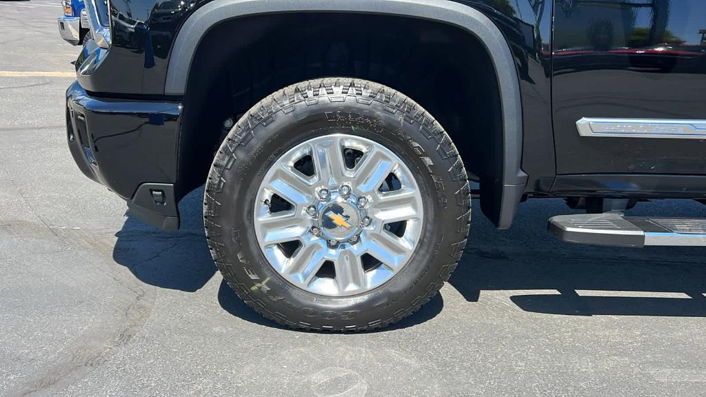 new 2025 Chevrolet Silverado 2500 car, priced at $87,750