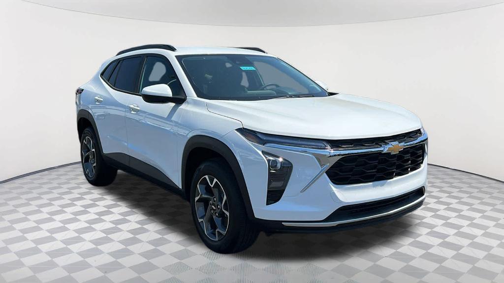 new 2025 Chevrolet Trax car, priced at $25,485