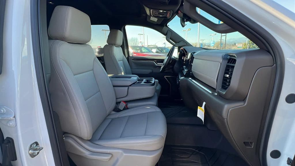 new 2025 Chevrolet Silverado 1500 car, priced at $59,595