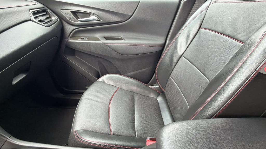 used 2023 Chevrolet Equinox car, priced at $27,490