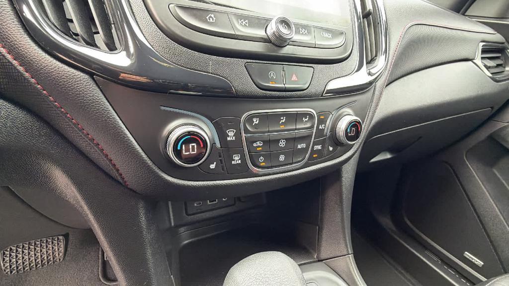 used 2023 Chevrolet Equinox car, priced at $27,490
