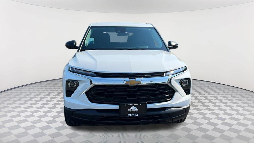 new 2026 Chevrolet TrailBlazer car, priced at $26,140