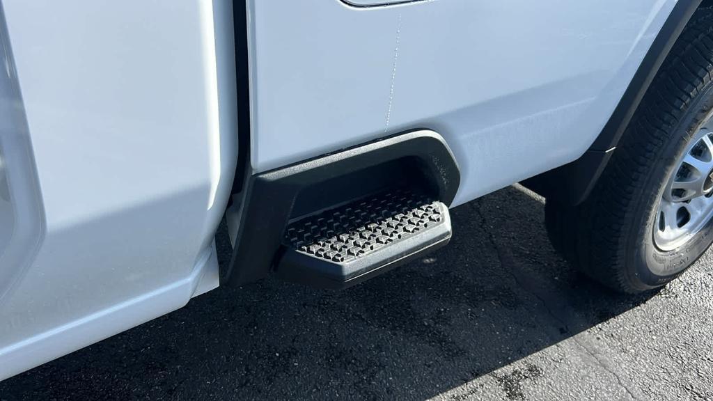 new 2025 Chevrolet Silverado 2500 car, priced at $62,490