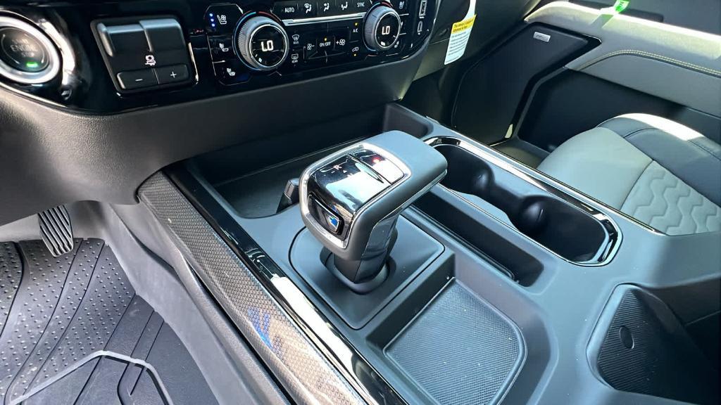 new 2025 Chevrolet Silverado 1500 car, priced at $73,775