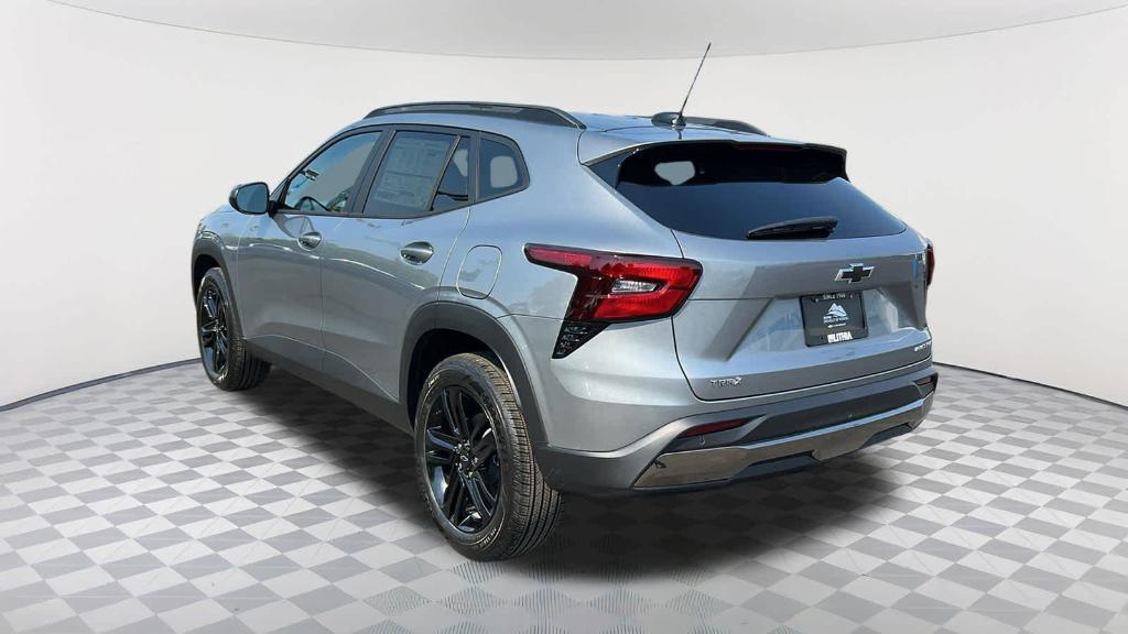 new 2025 Chevrolet Trax car, priced at $27,850