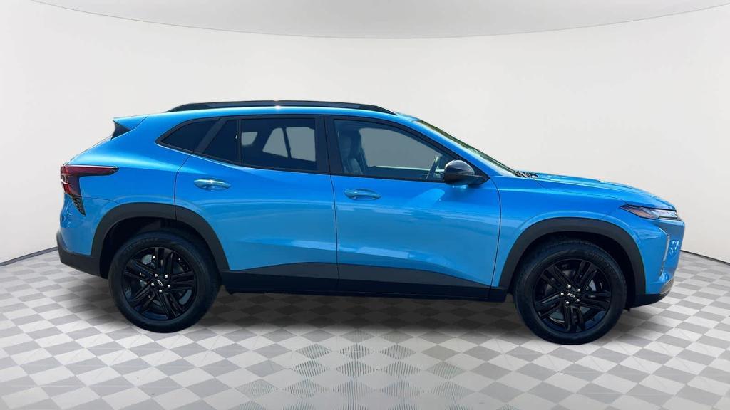 new 2025 Chevrolet Trax car, priced at $28,245