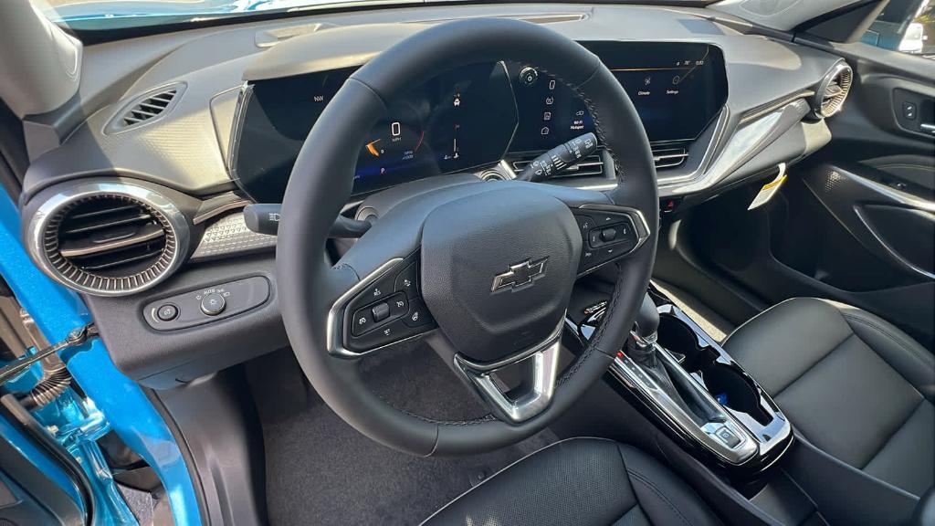 new 2025 Chevrolet Trax car, priced at $28,245