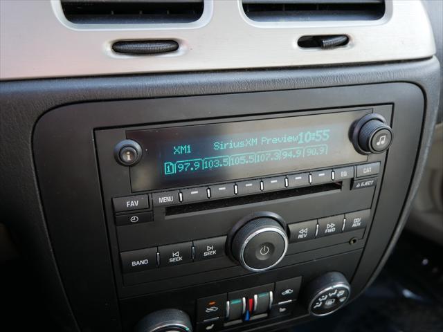 used 2007 Chevrolet Monte Carlo car, priced at $7,999
