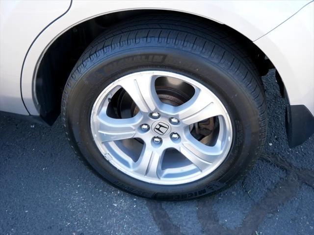 used 2014 Honda Pilot car, priced at $13,999