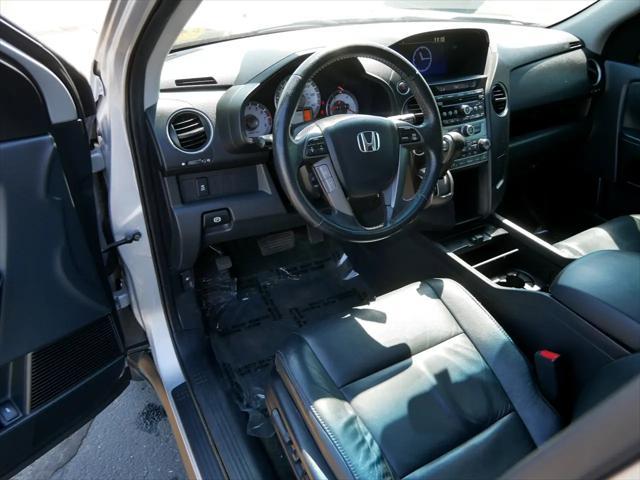 used 2014 Honda Pilot car, priced at $13,999