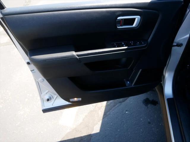 used 2014 Honda Pilot car, priced at $13,999