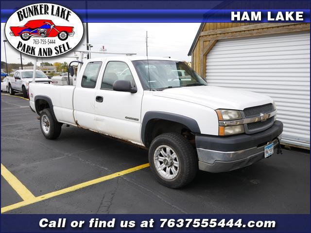 used 2004 Chevrolet Silverado 2500 car, priced at $6,887