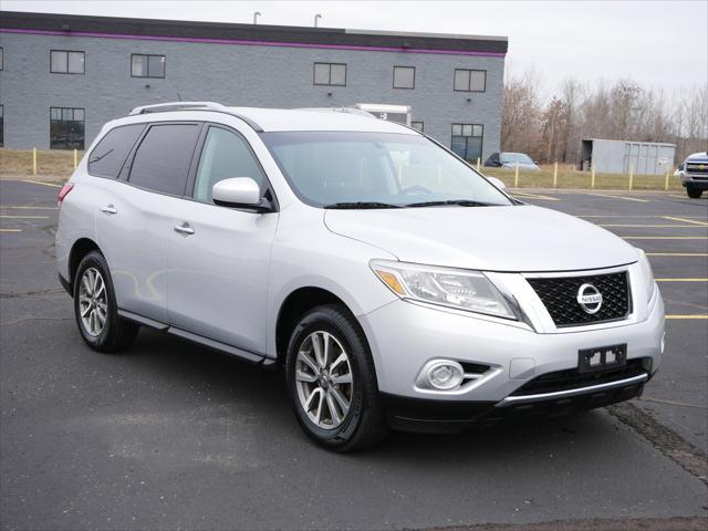 used 2013 Nissan Pathfinder car, priced at $8,995