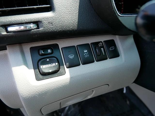 used 2011 Toyota Highlander car, priced at $10,999