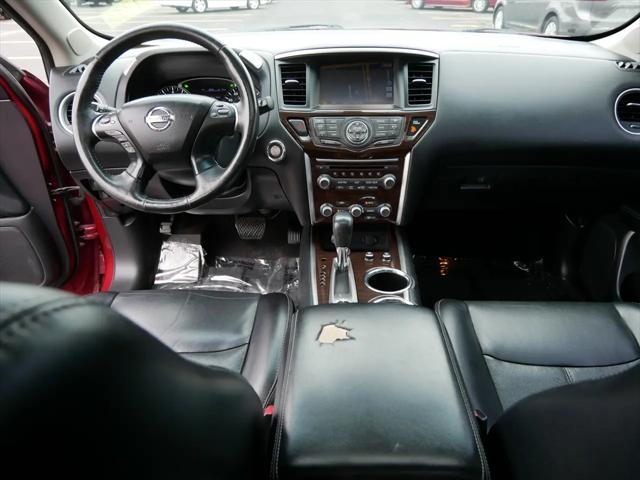used 2015 Nissan Pathfinder car, priced at $11,995