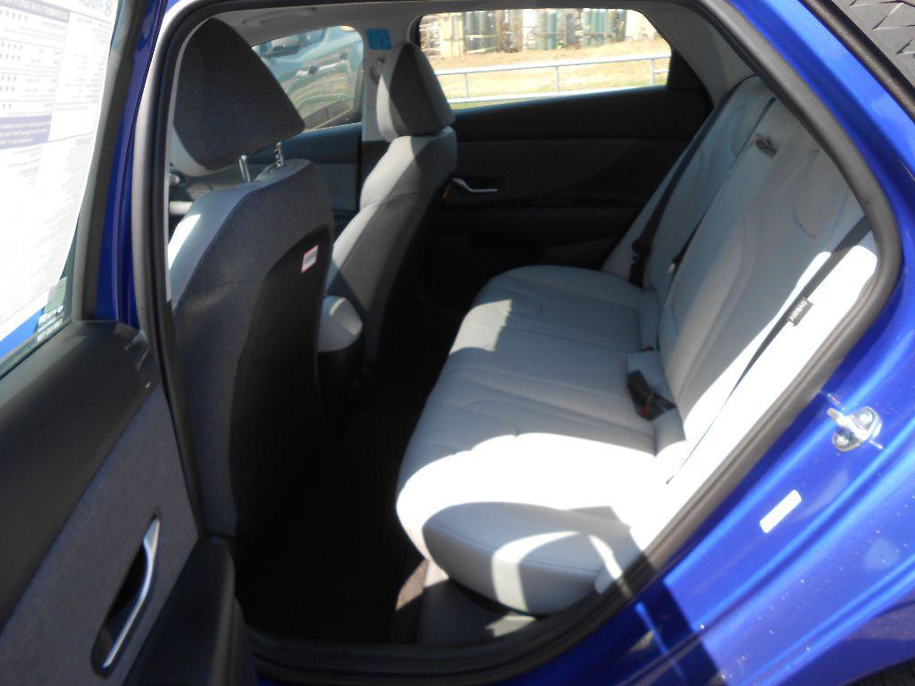 new 2025 Hyundai Elantra car, priced at $28,130