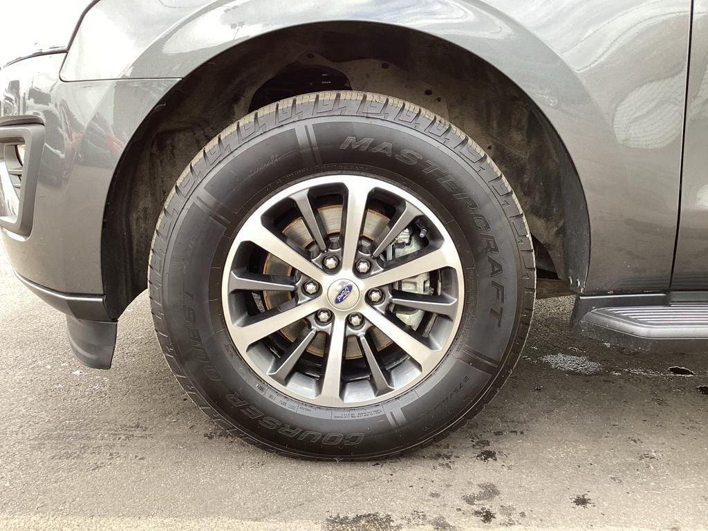 used 2020 Ford Expedition car, priced at $22,925