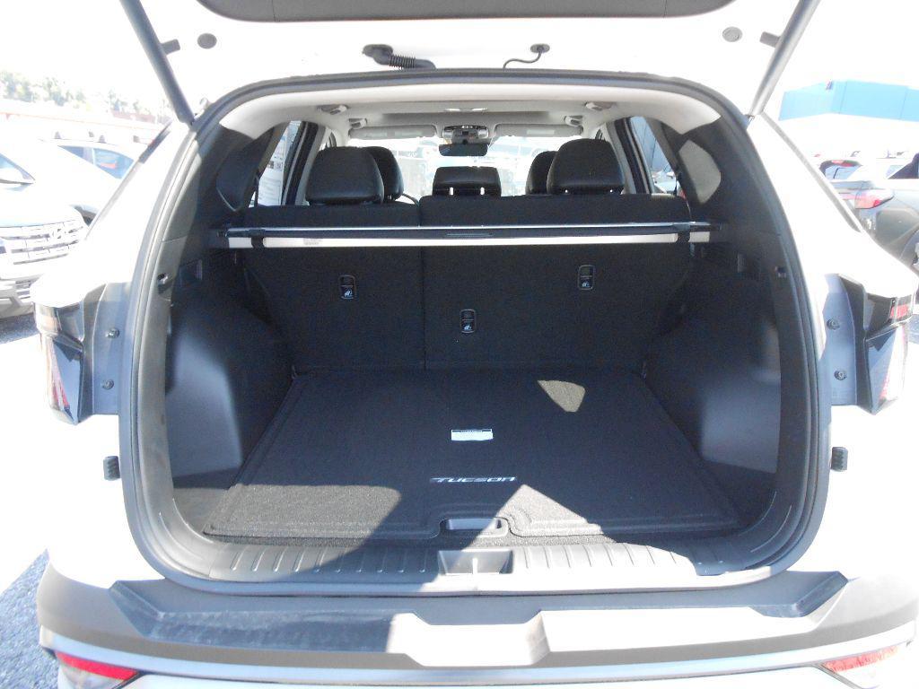 new 2025 Hyundai Tucson car, priced at $37,685