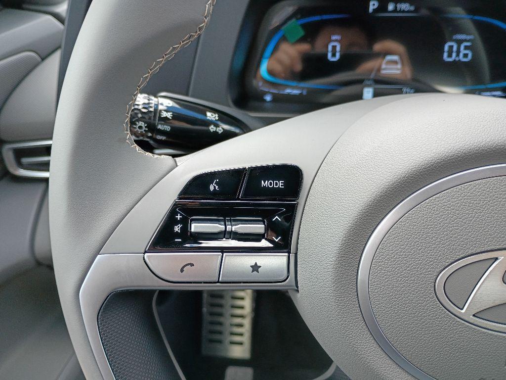 new 2025 Hyundai Elantra car, priced at $25,090