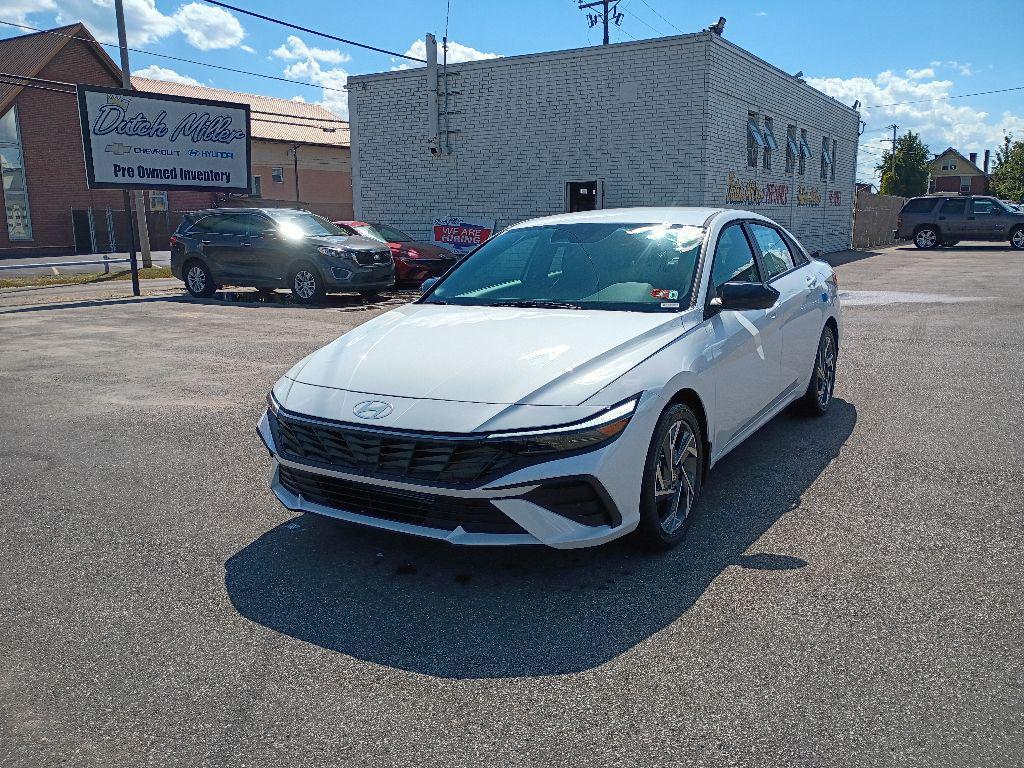 new 2025 Hyundai Elantra car, priced at $25,605