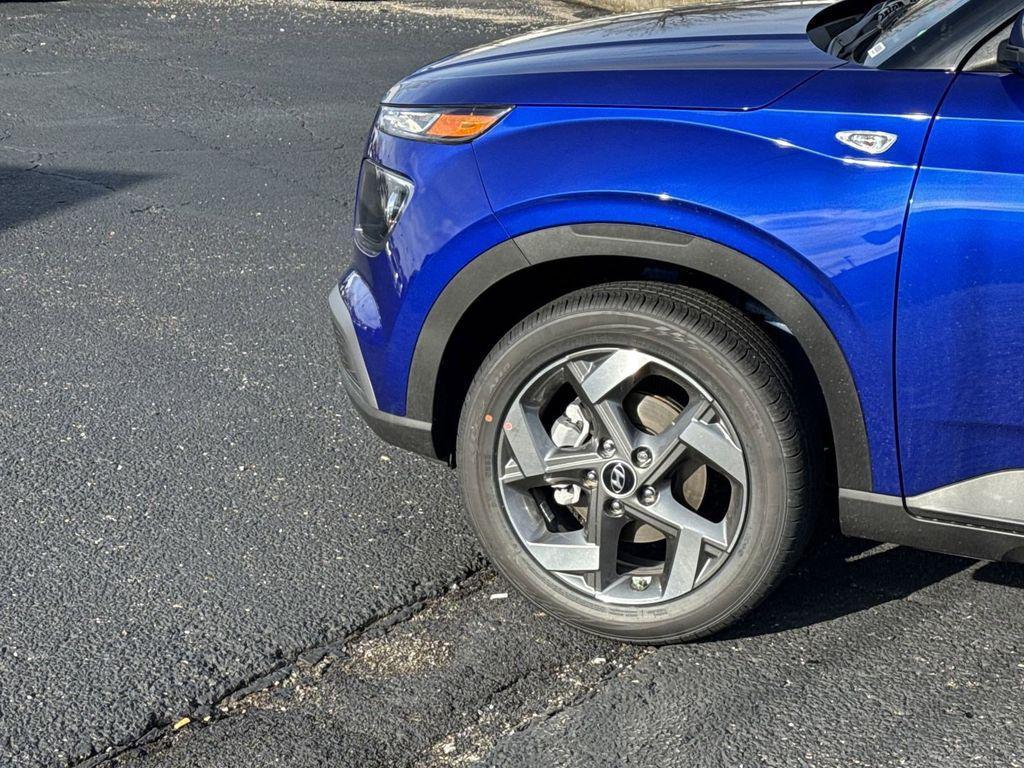 new 2025 Hyundai Venue car, priced at $24,175