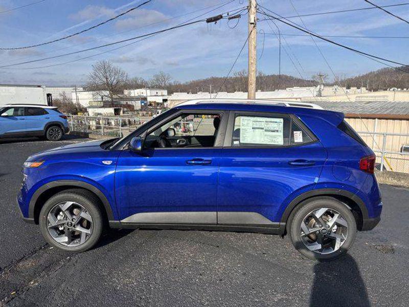 new 2025 Hyundai Venue car, priced at $24,175