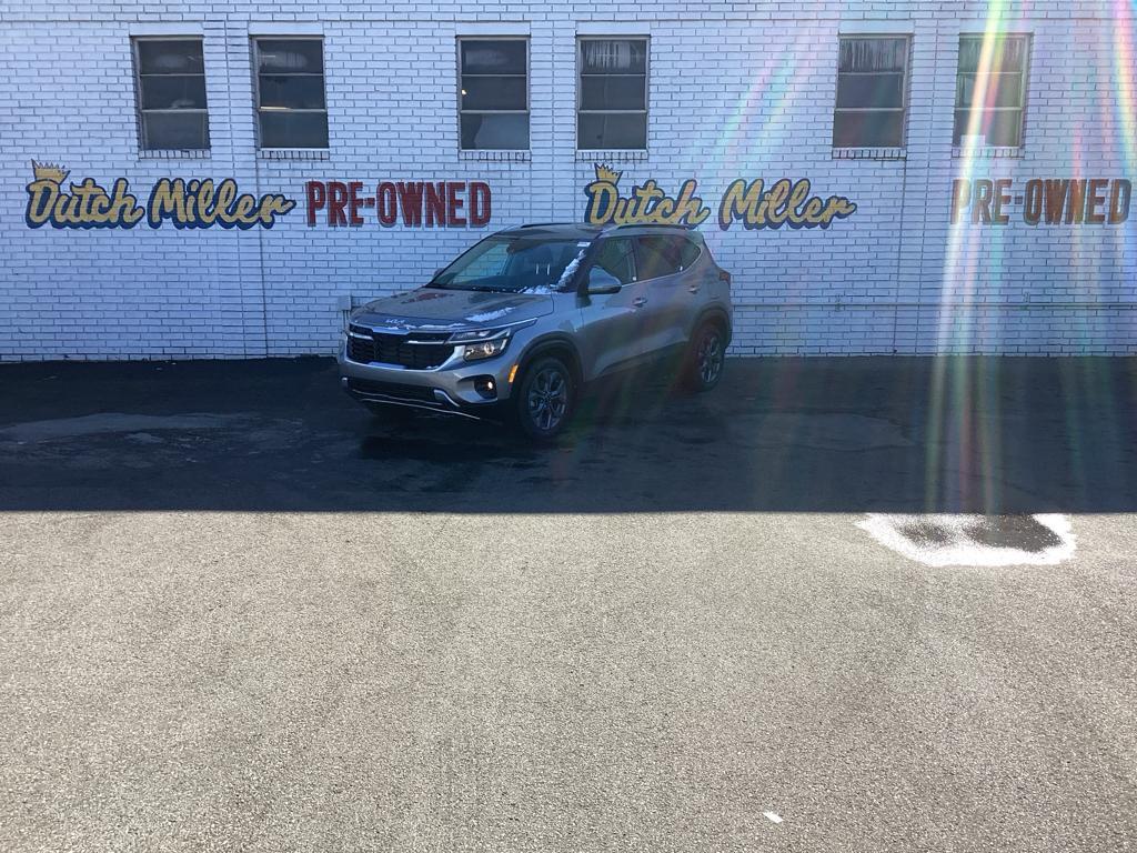 used 2024 Kia Seltos car, priced at $21,400