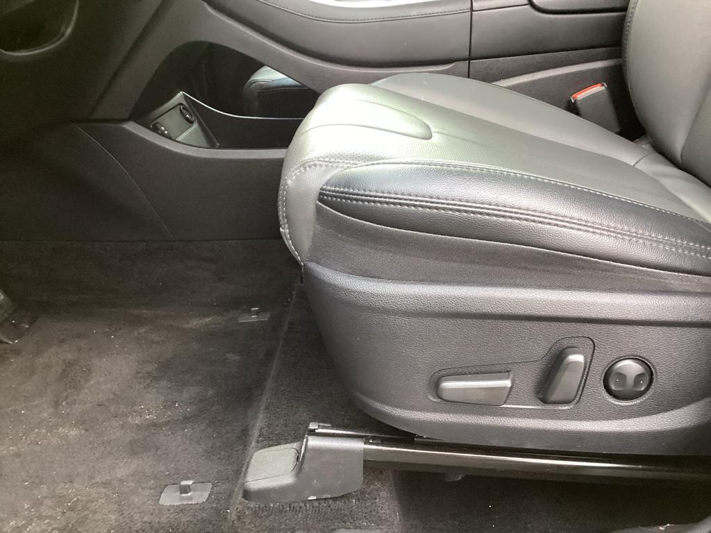 used 2023 Hyundai Santa Fe car, priced at $22,160