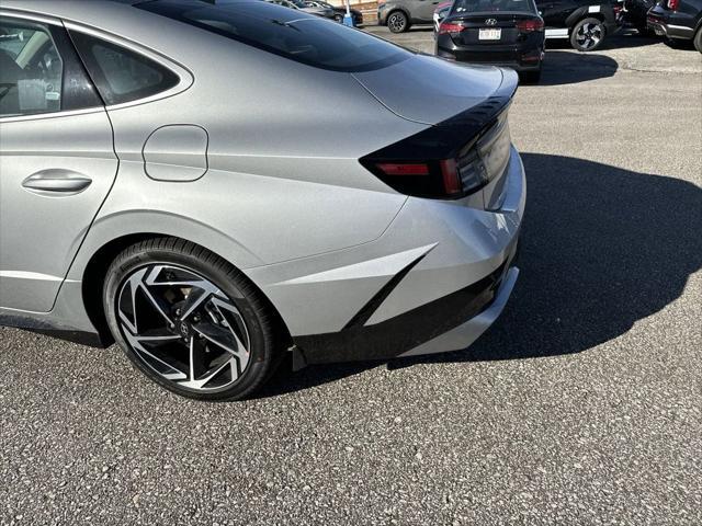 new 2024 Hyundai Sonata car, priced at $30,774