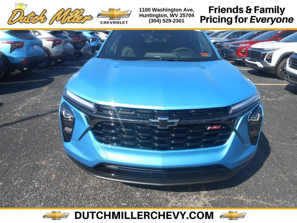 new 2025 Chevrolet Trax car, priced at $28,864