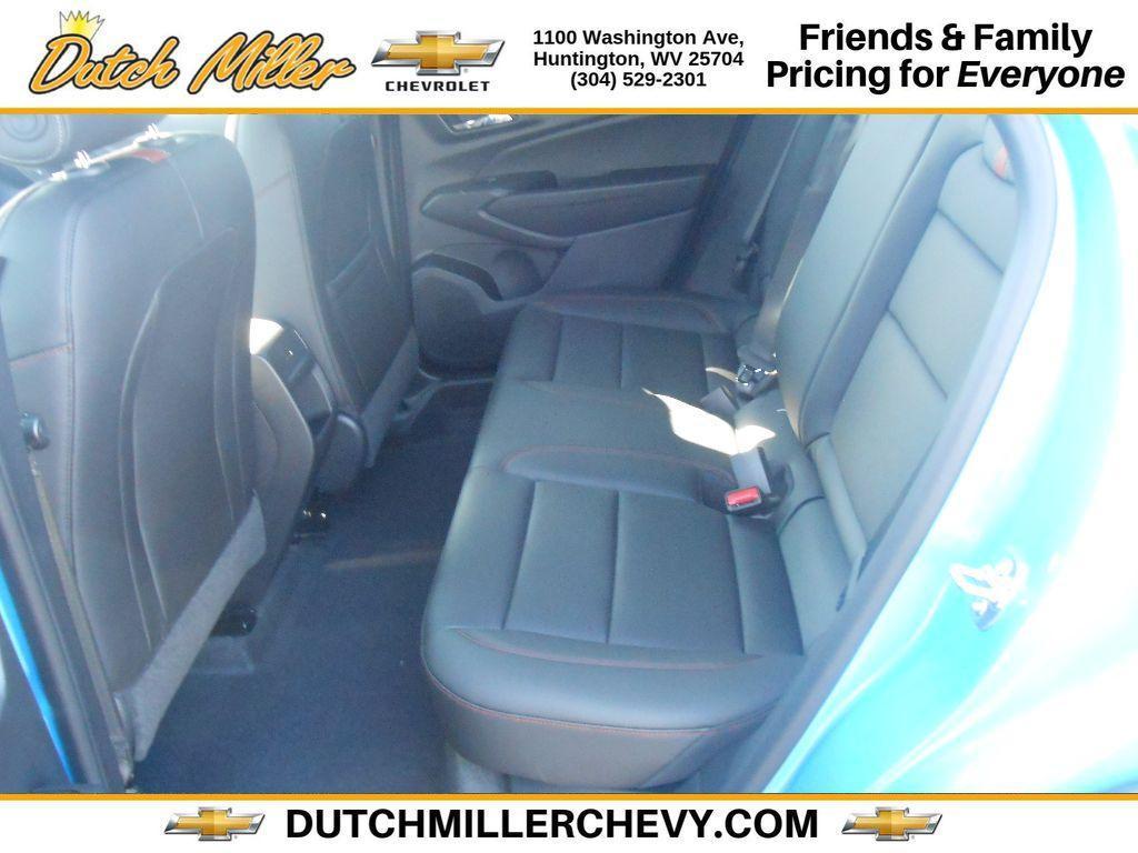 new 2025 Chevrolet Trax car, priced at $28,864
