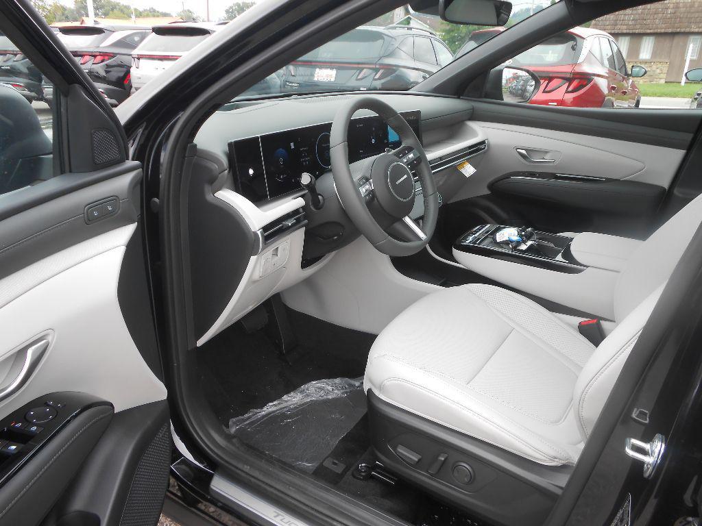 new 2025 Hyundai Tucson car, priced at $42,335