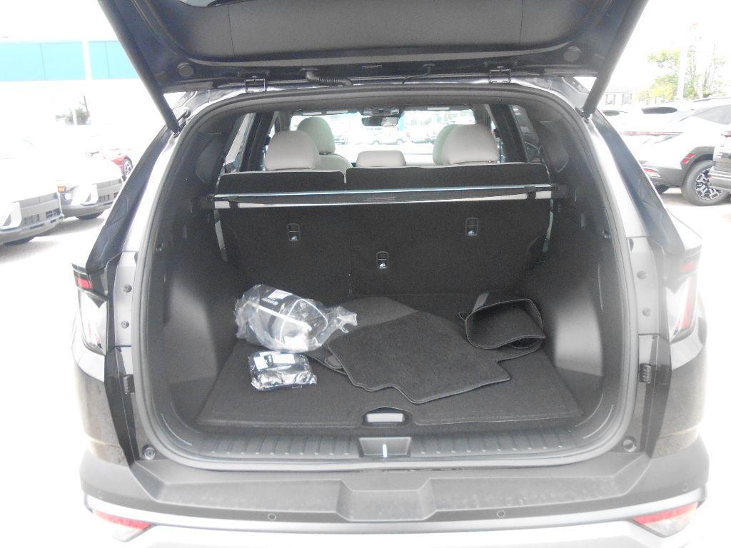 new 2025 Hyundai Tucson car, priced at $42,335