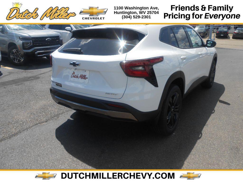 new 2025 Chevrolet Trax car, priced at $28,269