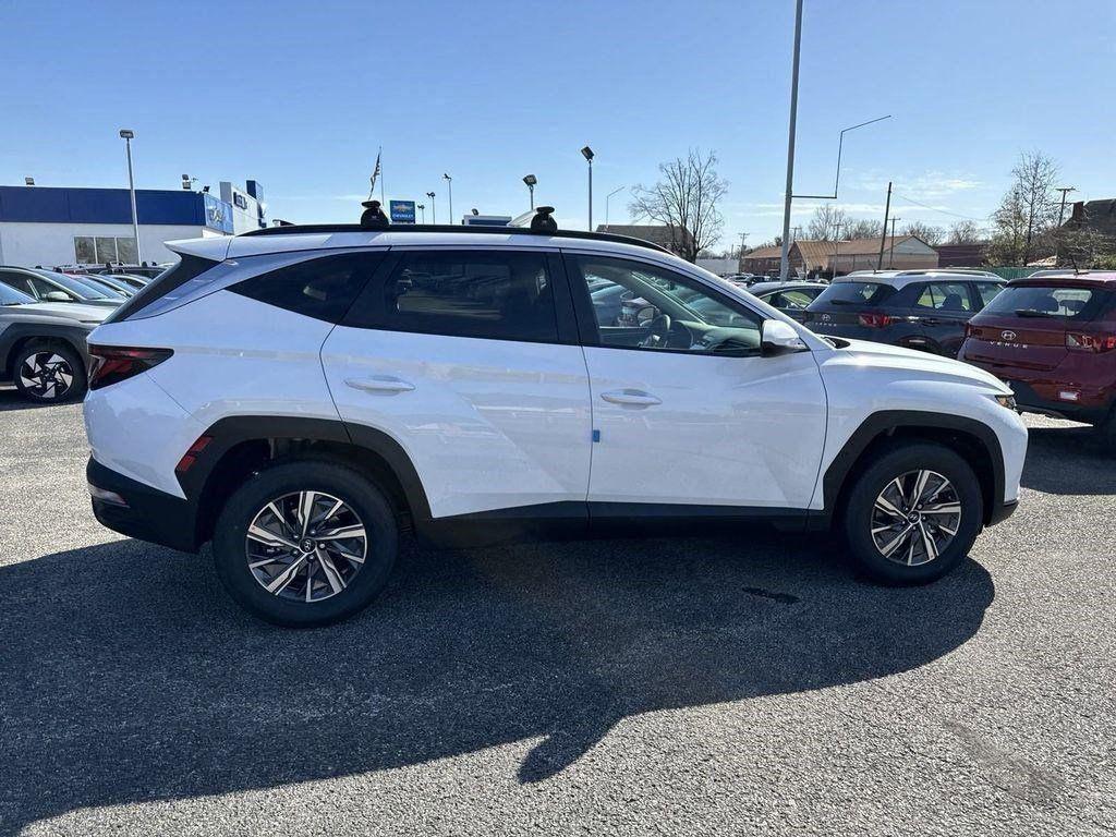 used 2024 Hyundai TUCSON Hybrid car, priced at $25,981