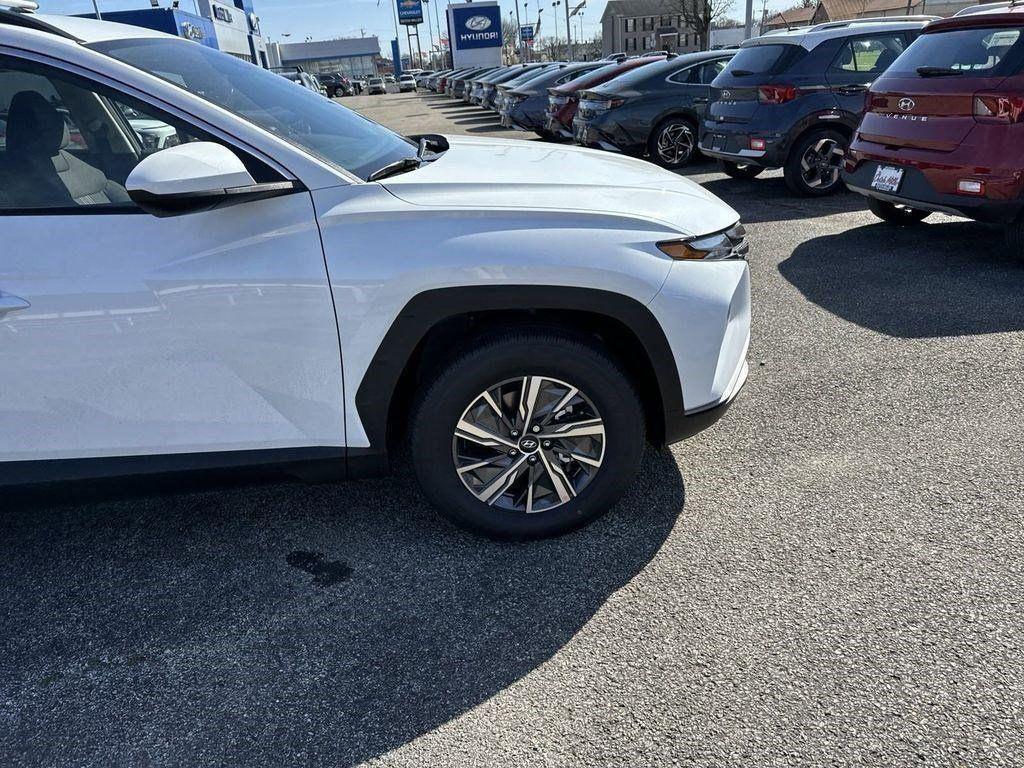 used 2024 Hyundai TUCSON Hybrid car, priced at $25,981