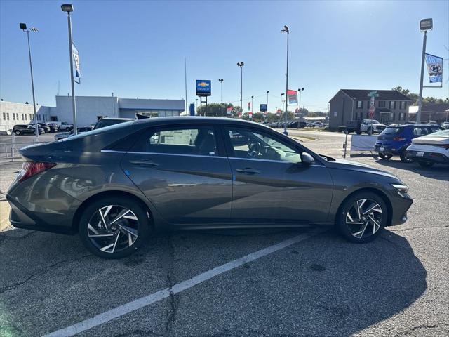 new 2025 Hyundai Elantra car, priced at $26,305