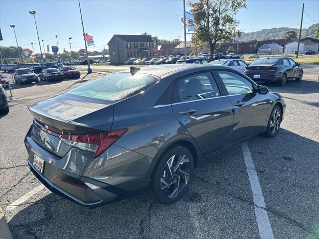 new 2025 Hyundai Elantra car, priced at $26,305