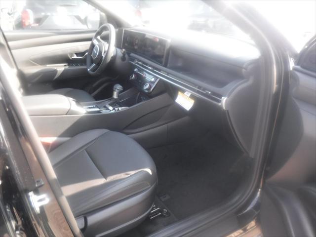 new 2025 Hyundai Tucson car, priced at $37,119