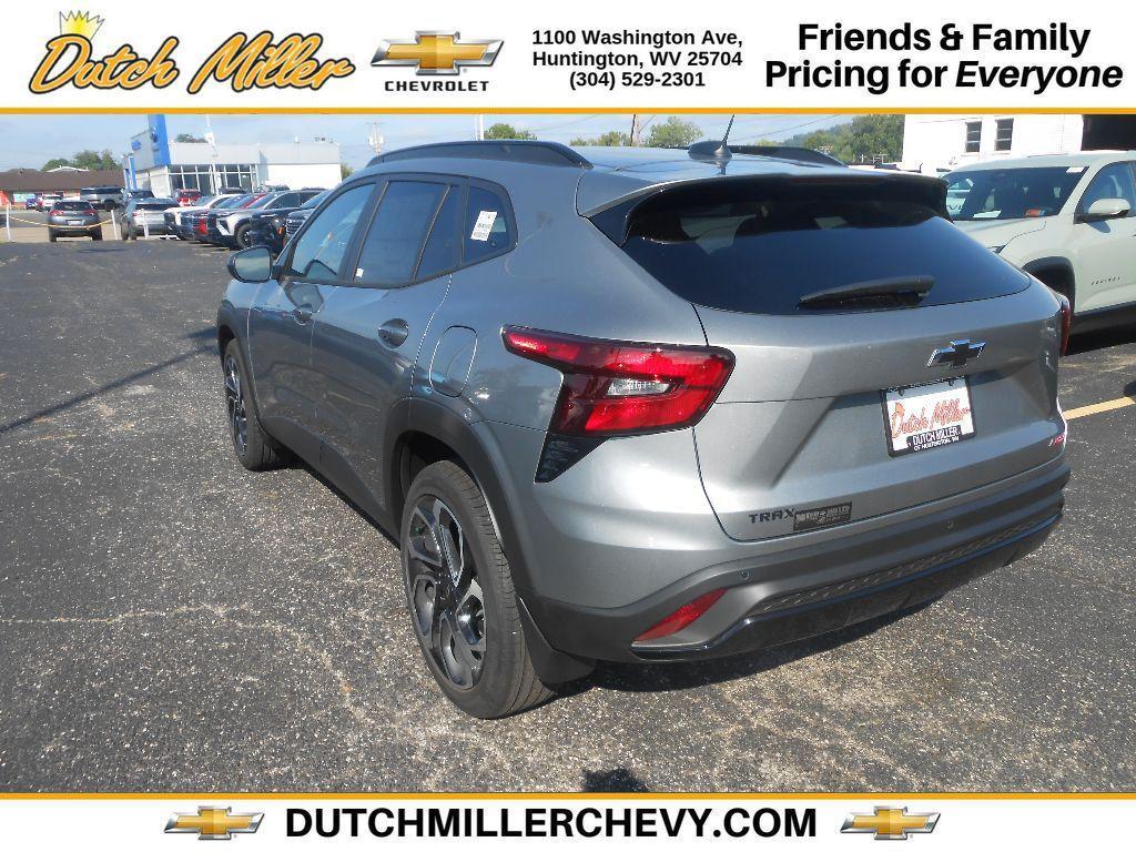 new 2025 Chevrolet Trax car, priced at $28,469